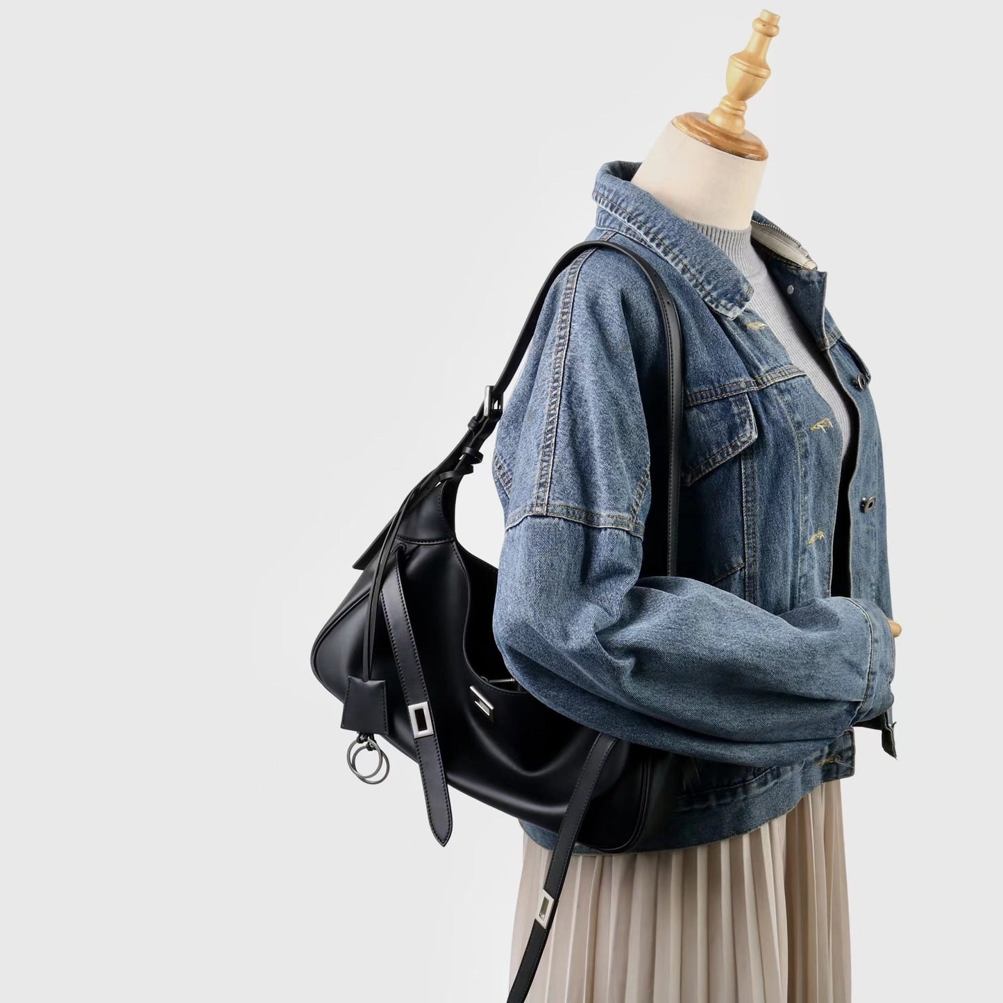 Elegant Waxed Calfskin Vintage Crossbody Baguette Bag