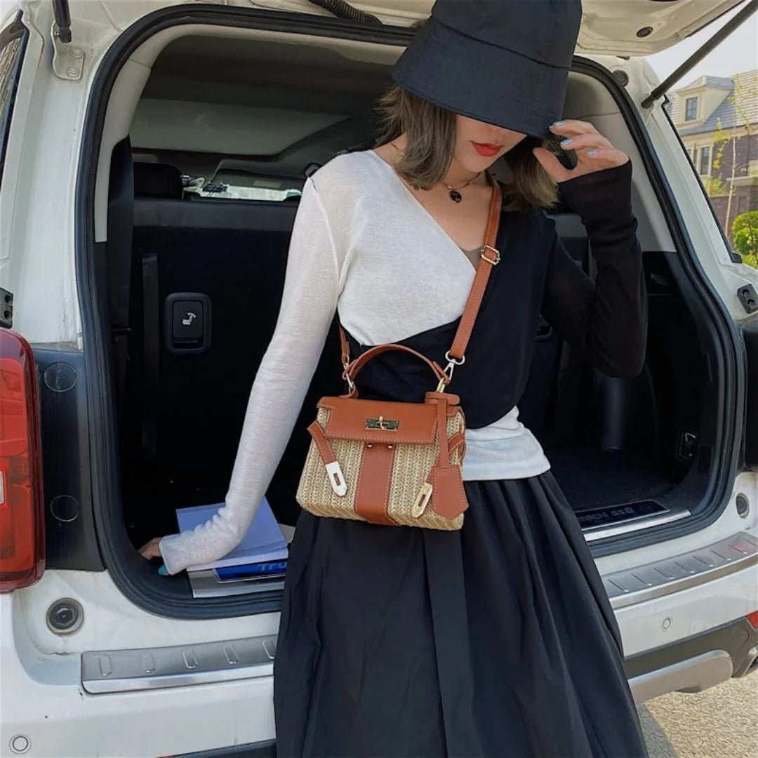 Bellissima Élégante Vegan Leather Handbag Velanci