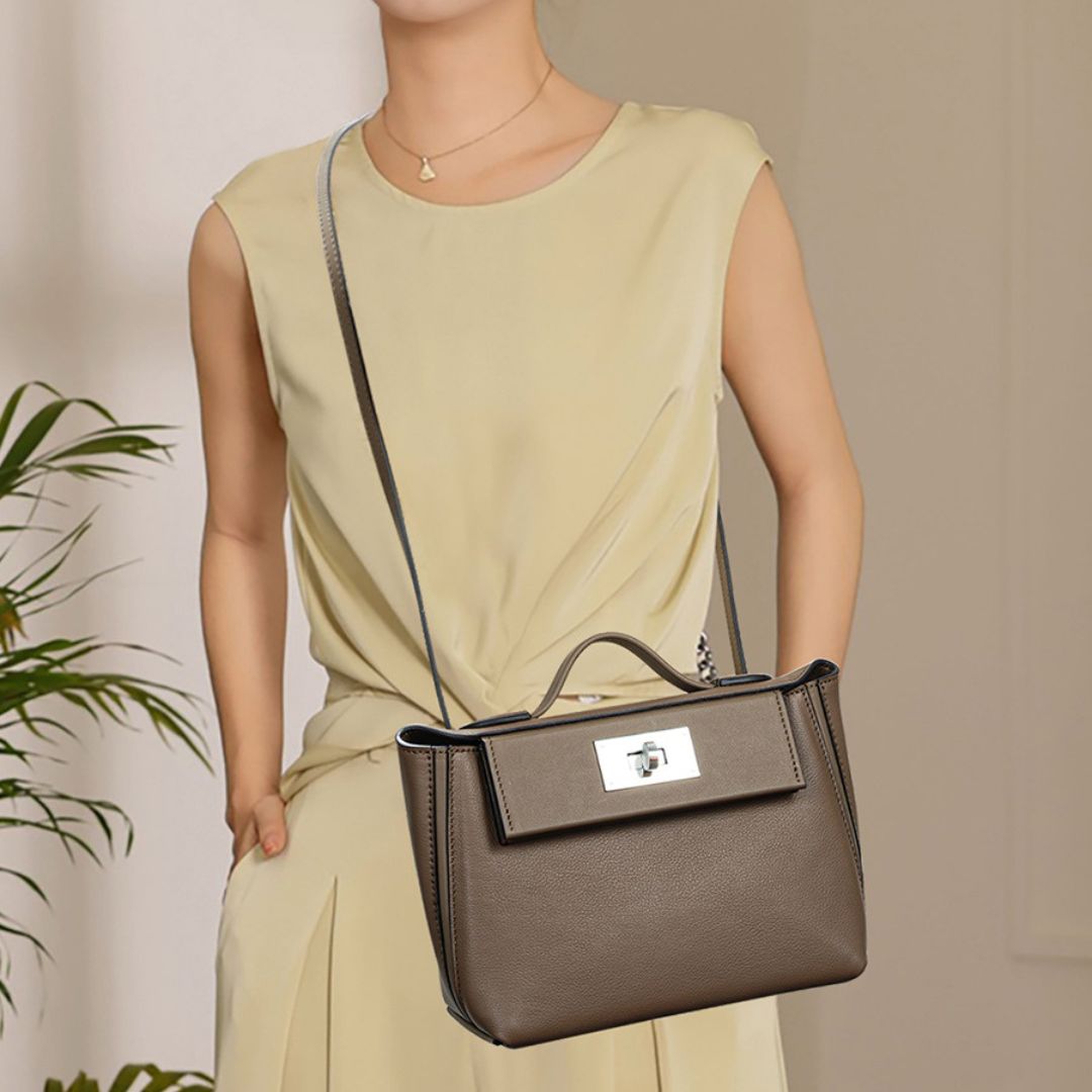 Velanci Ivory Empress Handbag: A Statement of Regal Elegance