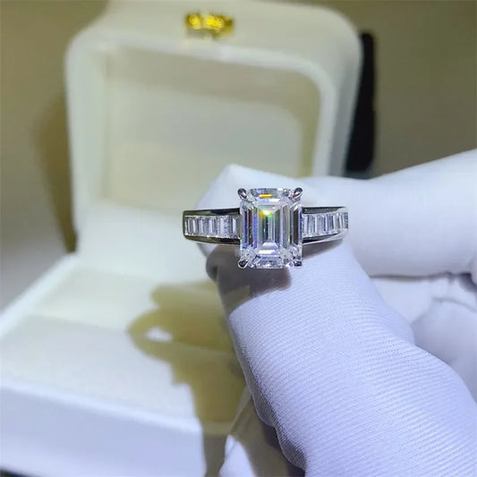 Moissanite Ring Giovanna - 3ct Sterling Silver Shine Women's Ring Velanci