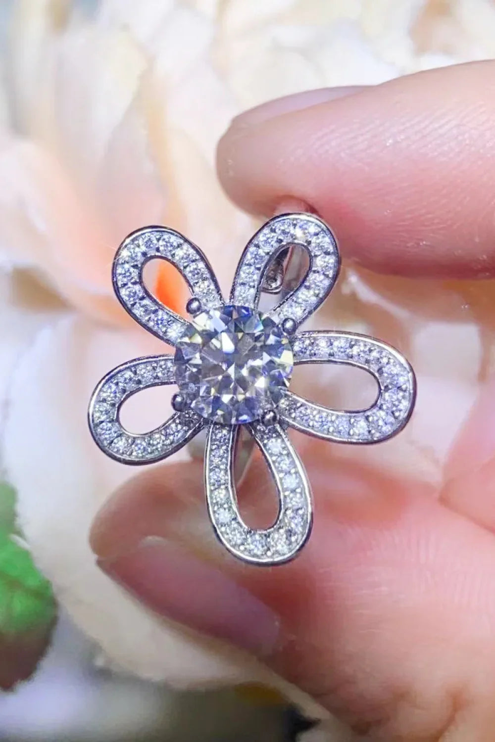 Ring Lucia - 1 Carat Moissanite Flower-Shape Open, Platinum Women's Ring Velanci
