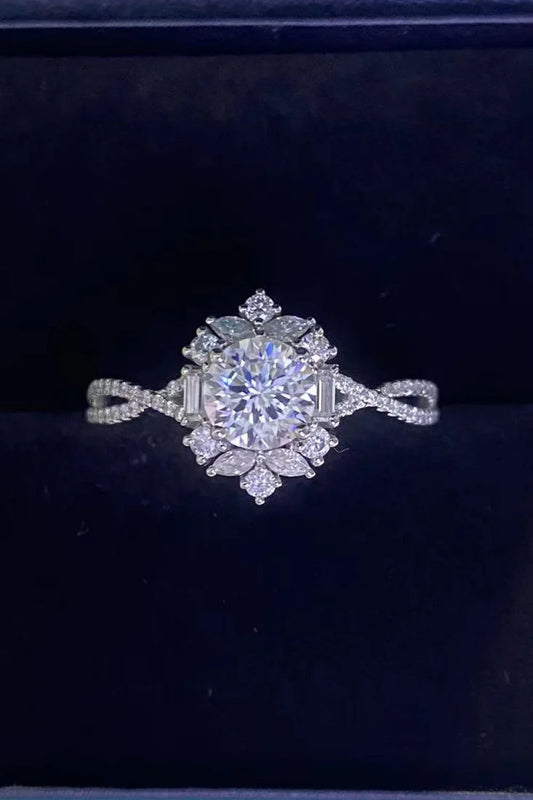Ring Isabella - Floral 2 Carat Moissanite Crisscross Women's Ring Velanci