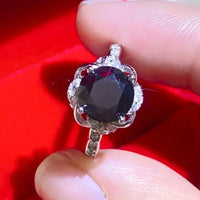Minimalist 2 Carat Moissanite Floral Ring Lia - Black Halo Women's Ring Velanci