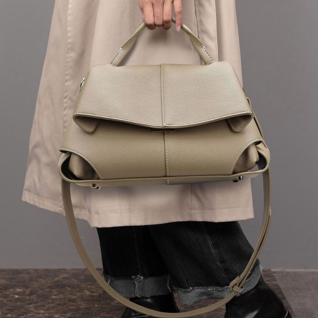 Sovereign Aura Leather Handbag by Velanci