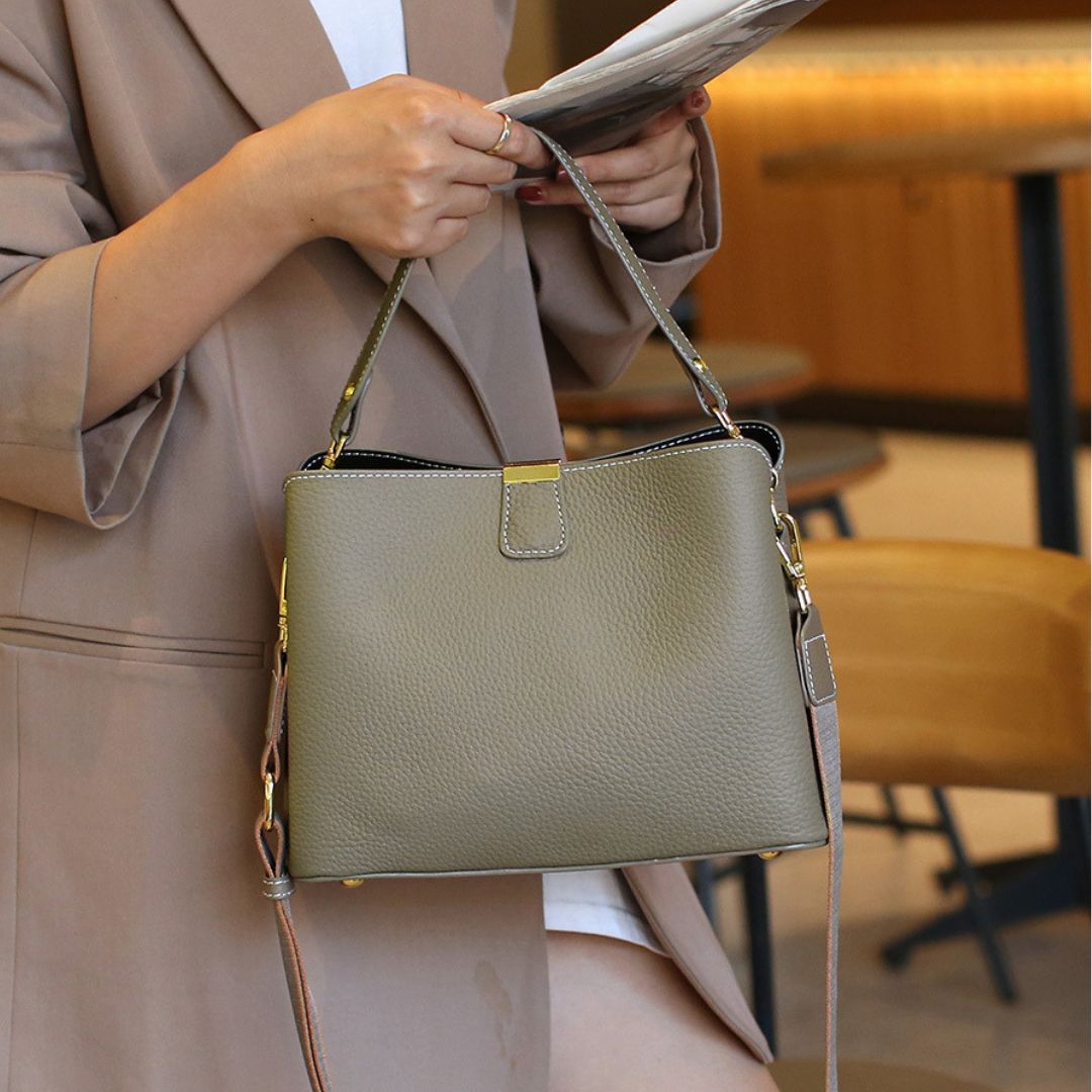 Velanci Daniela Leather Handbag: Timeless Elegance and Sophistication