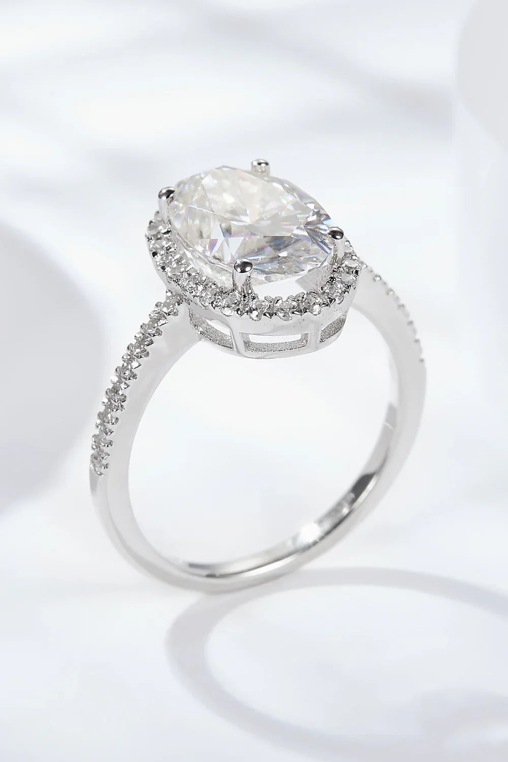 4.5 Carat Moissanite Halo Ring Giulia - Minimalist Sparkle Women's Ring Velanci