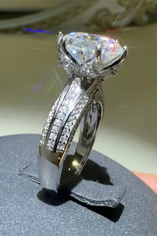 Sterling Silver Moissanite Ring Lucia - 5 Carat Brilliance Women's Ring Velanci