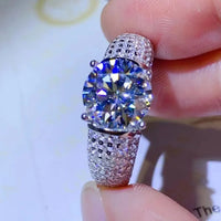 Ring Giulia - 3 Carat Moissanite Silver Ring Shine Women's Ring Velanci