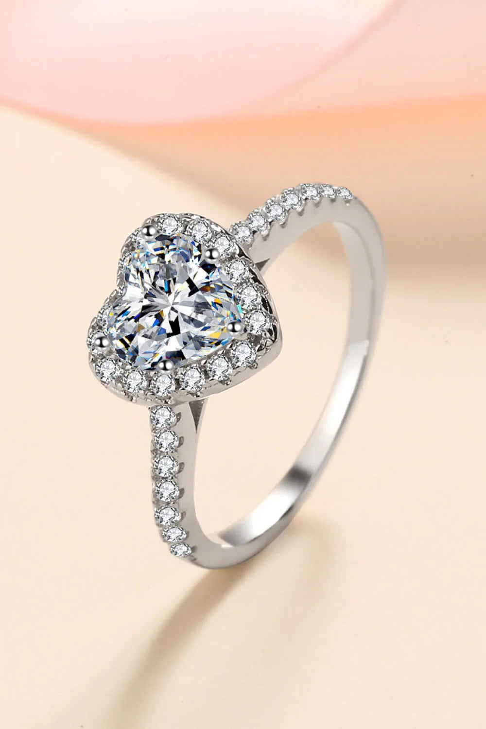 Ring Alessia - 1 Carat Heart-Shaped Moissanite Halo Women's Ring Velanci