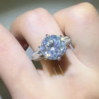 Sterling Silver Moissanite Ring Lucia - 5 Carat Brilliance Women's Ring Velanci