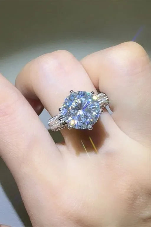 Sterling Silver Moissanite Ring Lucia - 5 Carat Brilliance Women's Ring Velanci