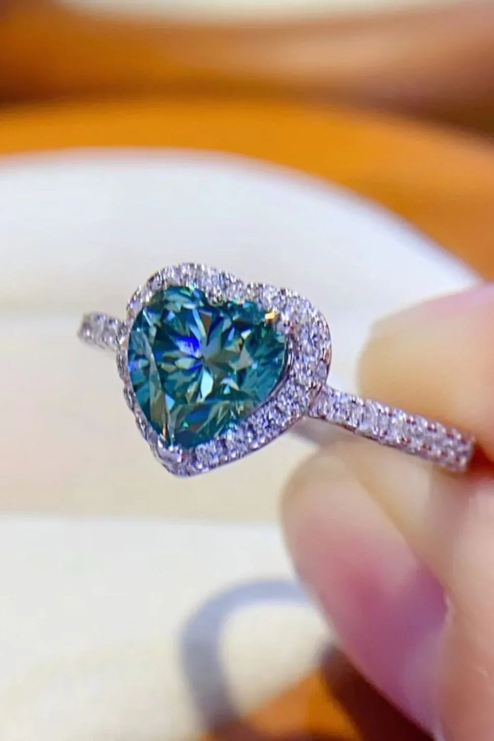 1 Carat Moissanite Heart Ring Bianca - Tarnish-Resistant Women's Ring Velanci