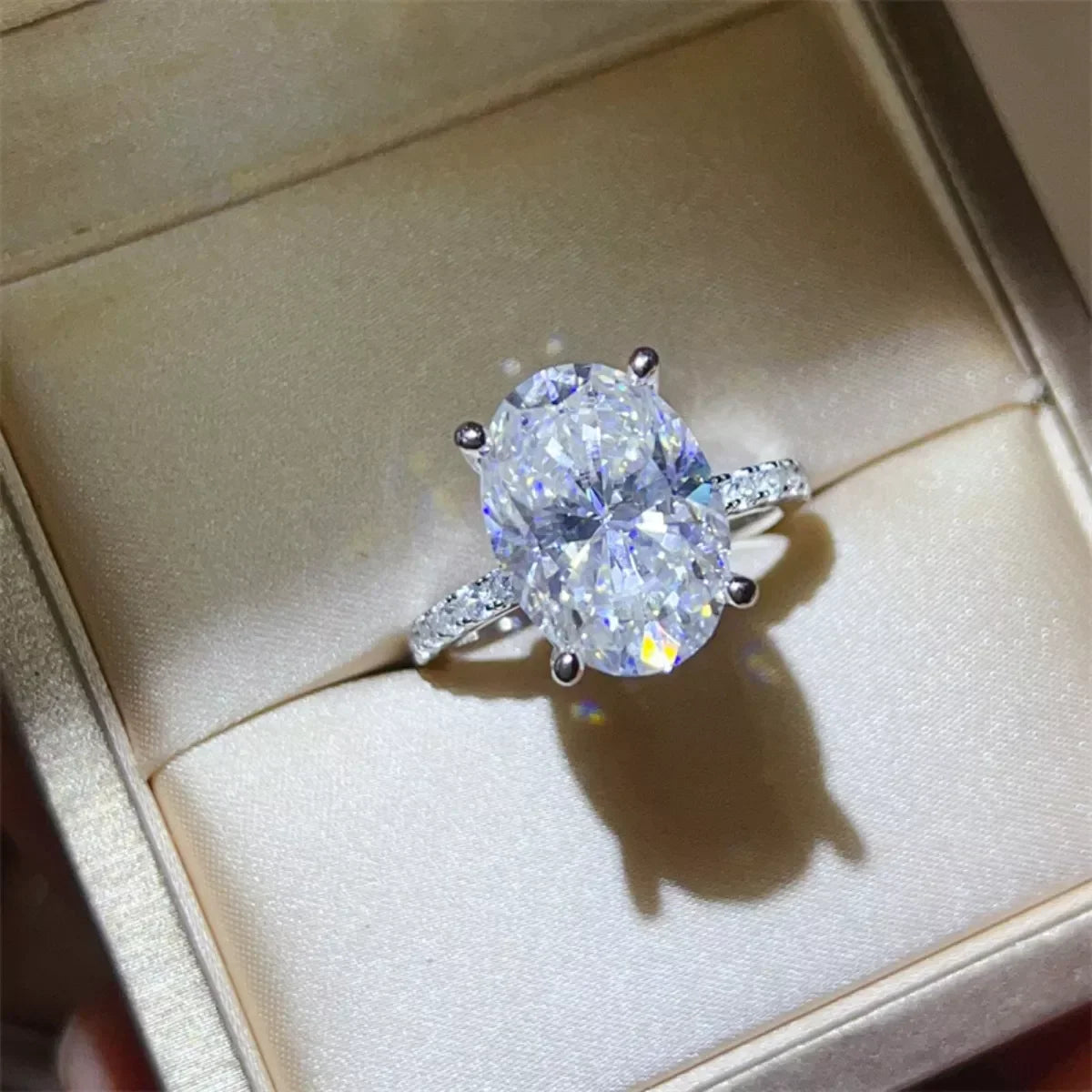 Ring Alessia - 8 Carat Moissanite, Pt-Plated Silver Women's Ring Velanci