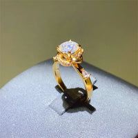 Ring Giulia - 1ct Moissanite Halo Sterling Silver Ring Women's Ring Velanci