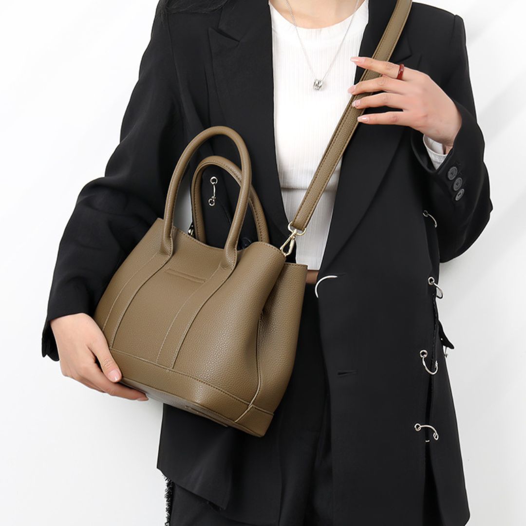 Velanci Celia Leather Handbag – A Touch of Elegance