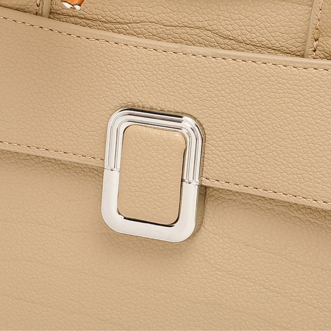 Velanci Sable Éclat Leather Handbag