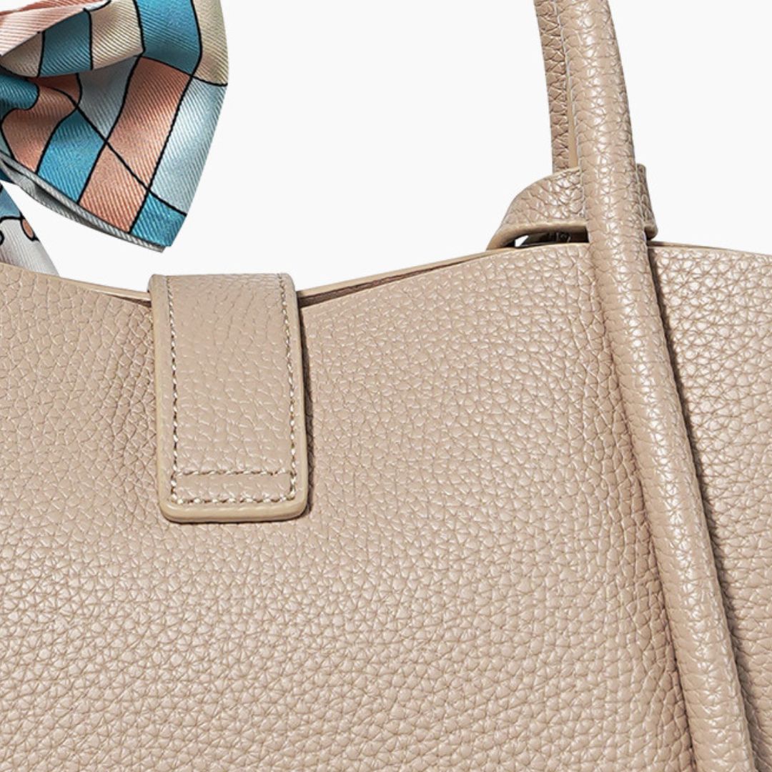 Velanci Noir Royale Leather Handbag