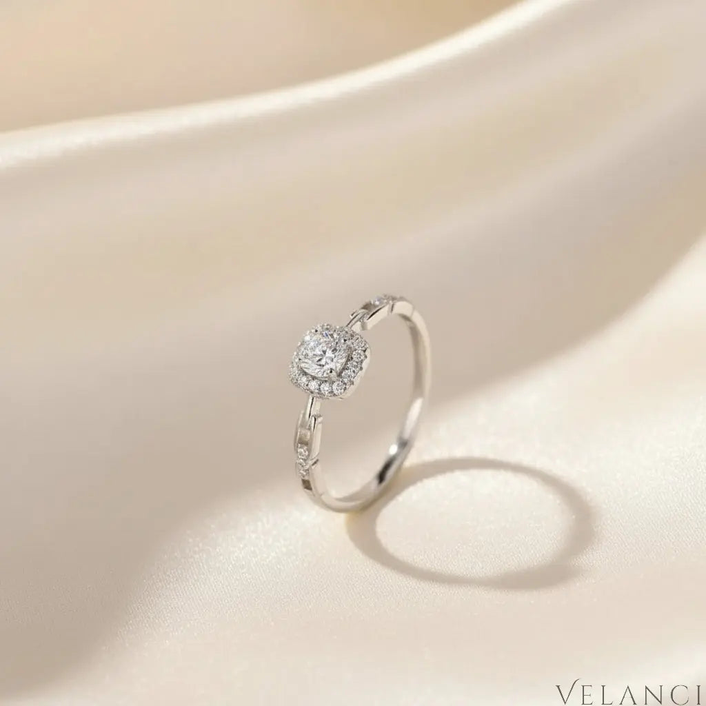 Sterling Silver Zircon Ring Amelia - Sparkling Halo Velanci