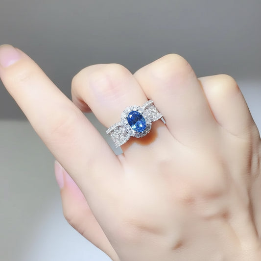 Ring Alessia - 1 Carat Moissanite Halo Sterling Silver Women's Ring Velanci