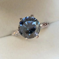 Anello Giulia - 5 Carat Moissanite Sterling Silver Shine Women's Ring Velanci