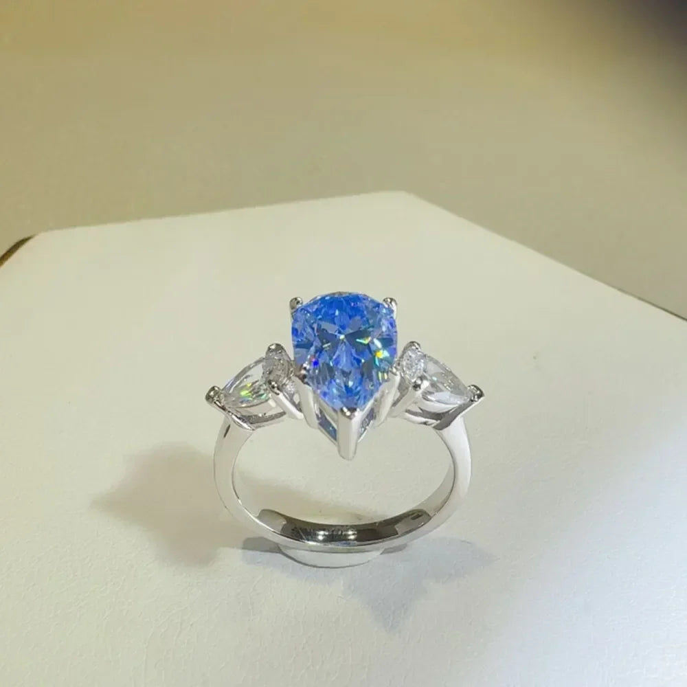 Teardrop Ring Giulia - 2ct Moissanite Sterling Silver Women's Ring Velanci