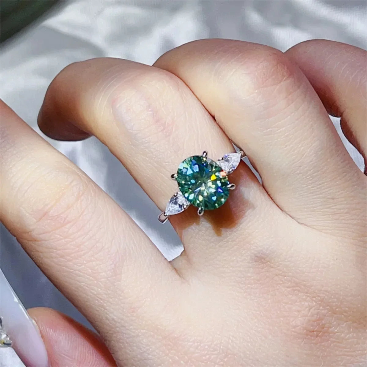 Ring Sofia - 3 Carat Moissanite Sterling Silver Ring Women's Ring Velanci