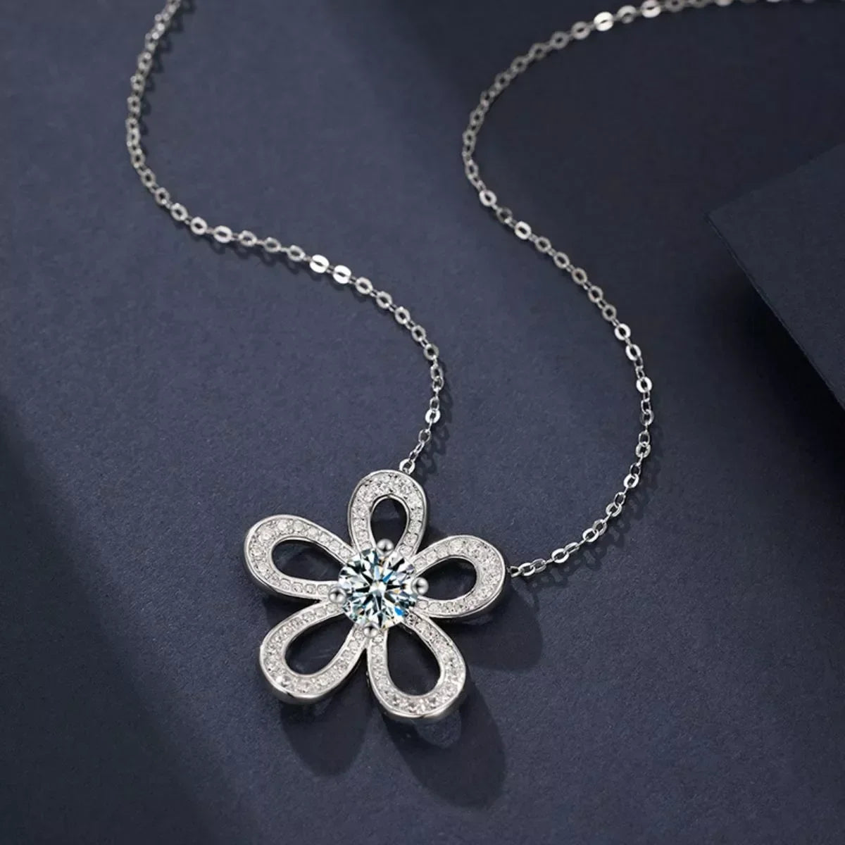 Moissanite Flower Necklace - 1 Carat Centerpiece Bloom Velanci