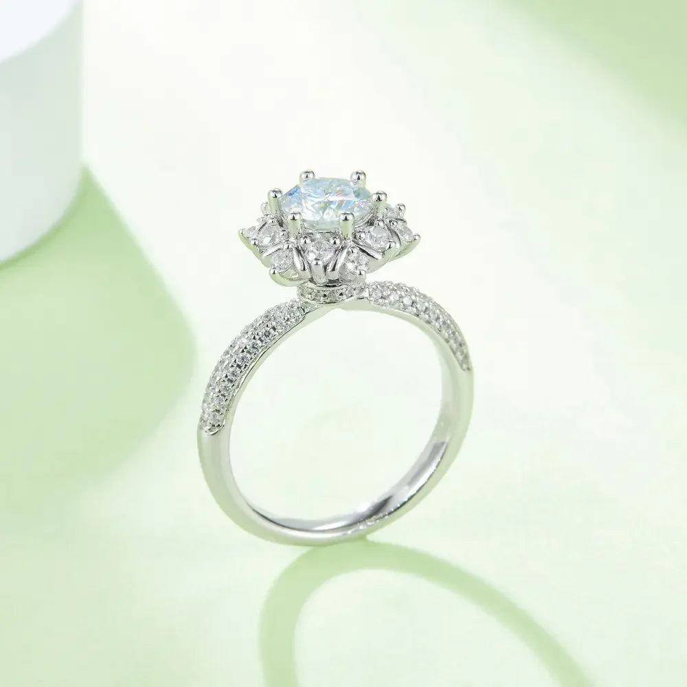 1 Carat Moissanite Flower Ring Giulia - Halo Sparkle Women's Ring Velanci