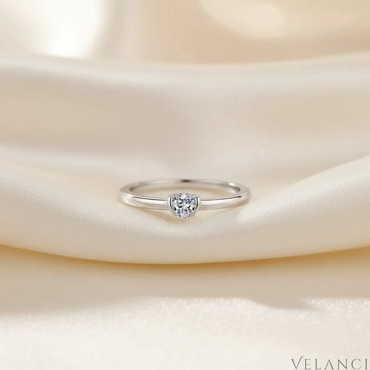 Anello Cuore Di Luce Elegante Giulia - Minimalist Style Velanci