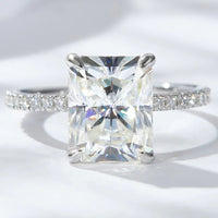 Moissanite Ring Giulia - 4-Carat Classic Sparkle Finish Women's Ring Velanci