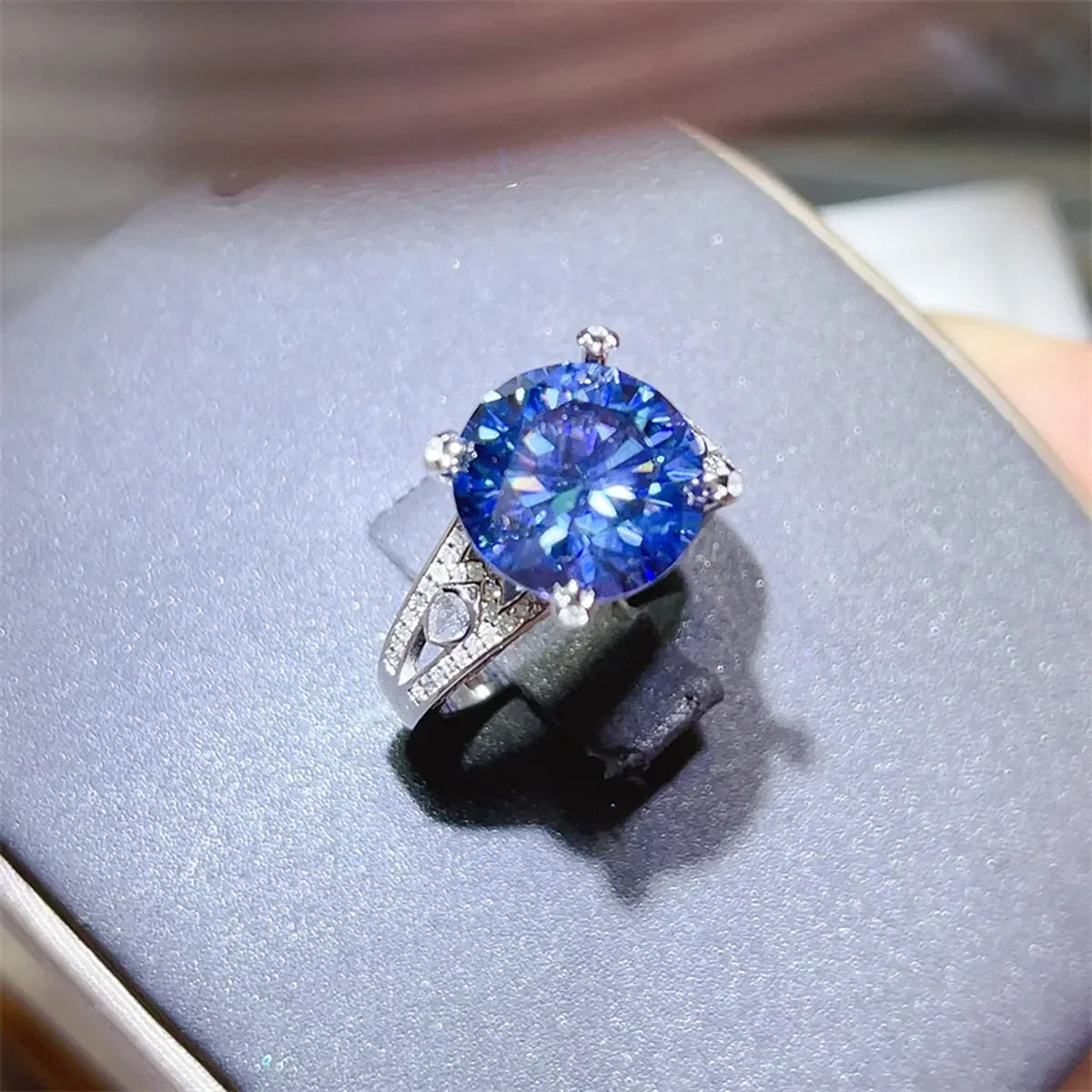 Moissanite Ring Giulia - 5 Carat Starglow Sterling Silver Women's Ring Velanci