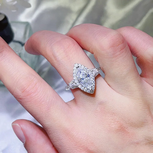 2 Carat Sterling Moissanite Ring Vittoria - Coastal Sparkle Women's Ring Velanci