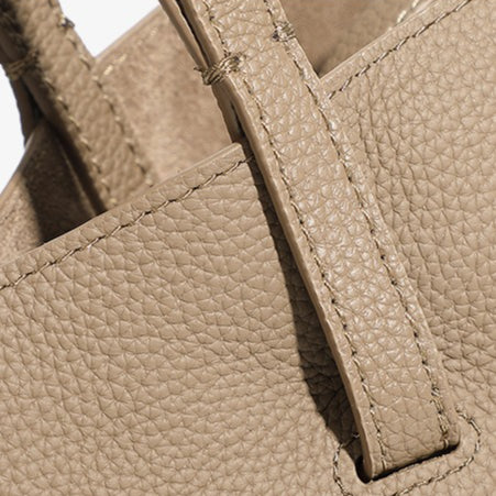 Genuine Pebbled Leather Tote Bag with Pouch - Urban Elegance Redefined