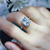 Ring Giulia - Emerald-Cut Moissanite, 5 Carat, Four-Prong Women's Ring Velanci