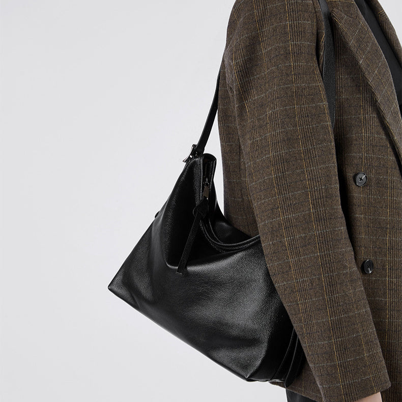 High-End Retro Genuine Leather Shoulder Bag for Women