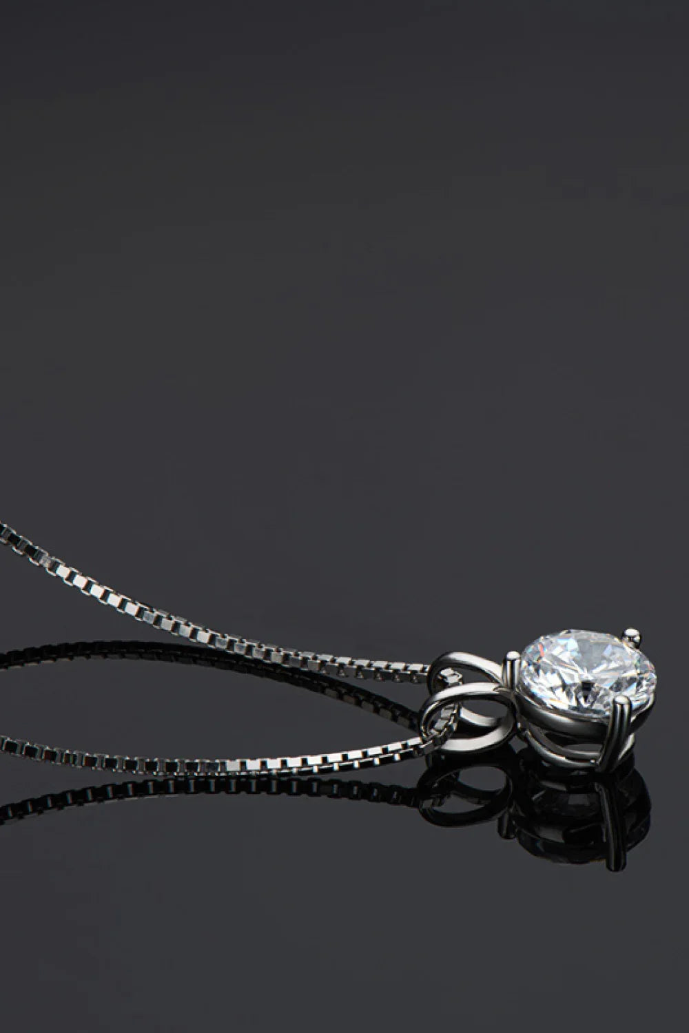 Coastal 1 Carat Moissanite Pendant Necklace - Minimalist Velanci