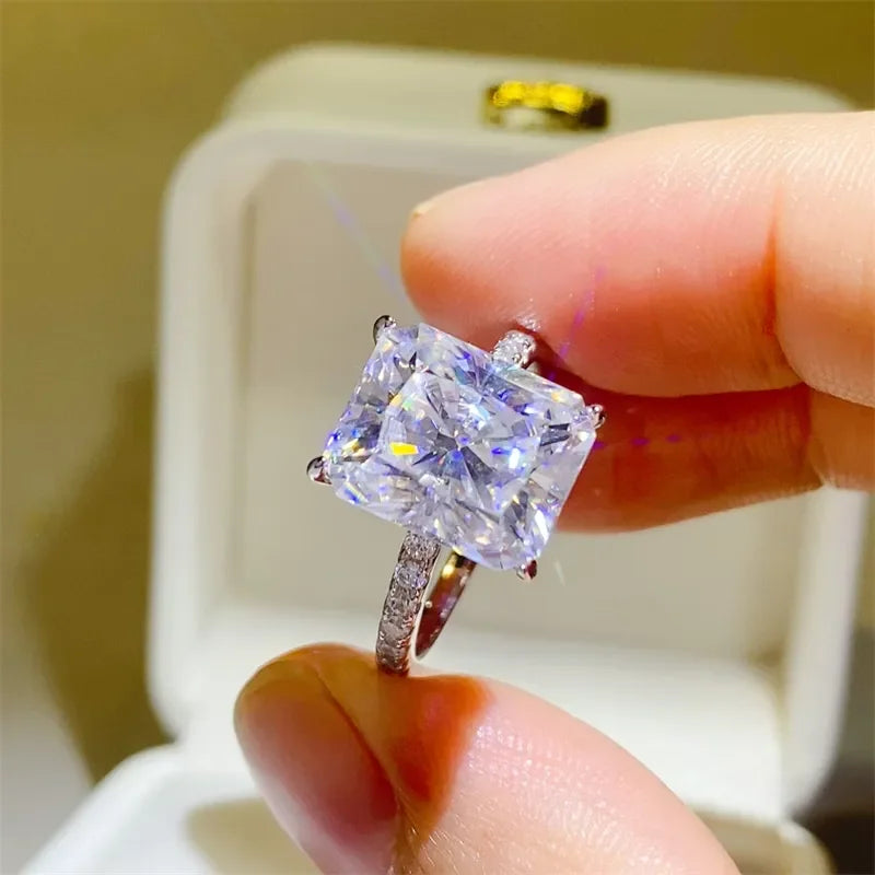 Ring Isabella - 5 Carat Sterling Silver Moissanite Women's Ring Velanci