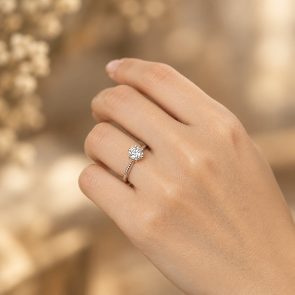 1 Carat Moissanite Ring Bianca - Sleek Minimalist Sparkle Women's Ring Velanci