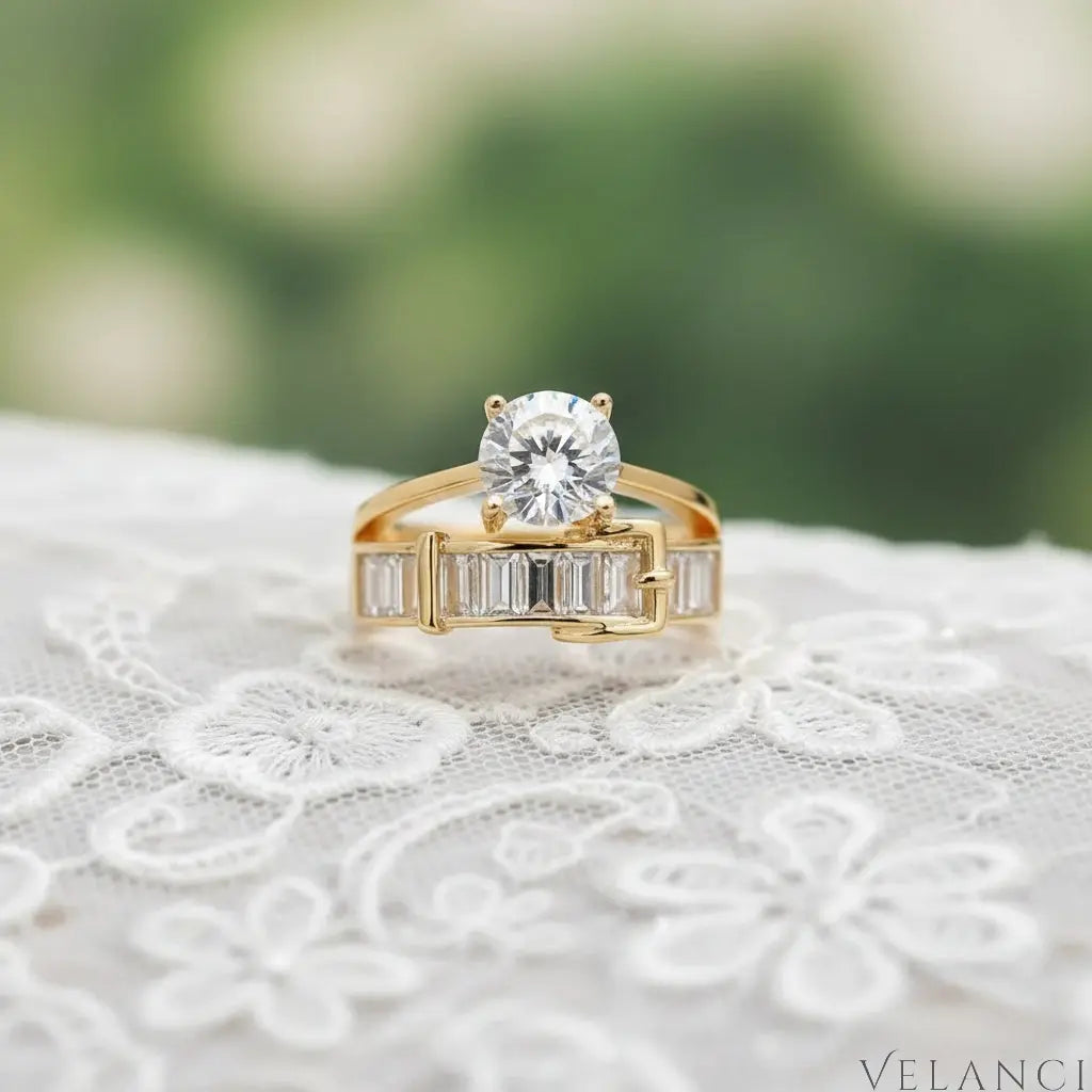 Ring Giulia - 18K Gold-Plated Zircon Ring, Elegant Shine Velanci