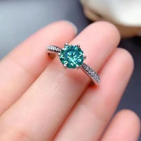 Ring Giulia - Emerald Green 2 Carat Moissanite, Sterling Women's Ring Velanci