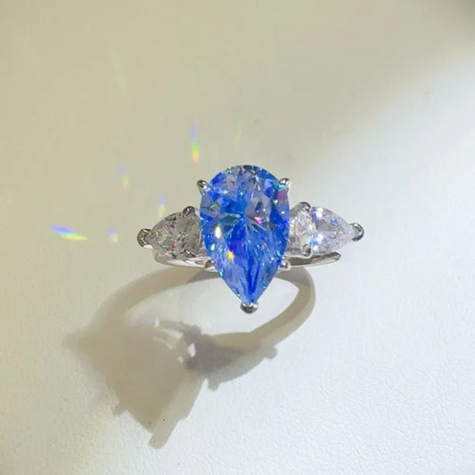Teardrop Ring Giulia - 2ct Moissanite Sterling Silver Women's Ring Velanci
