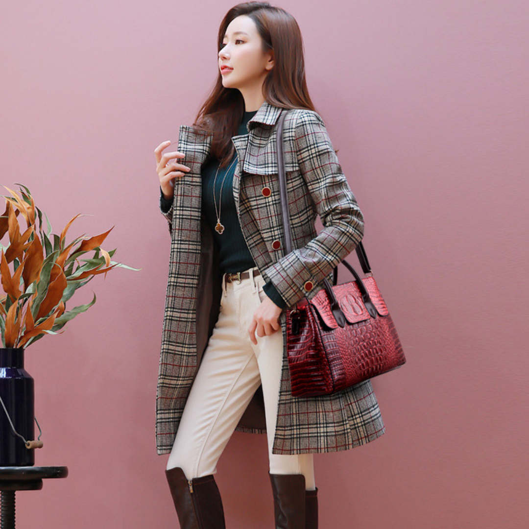 Velanci Zanobia Leather Handbag: Elegance Redefined