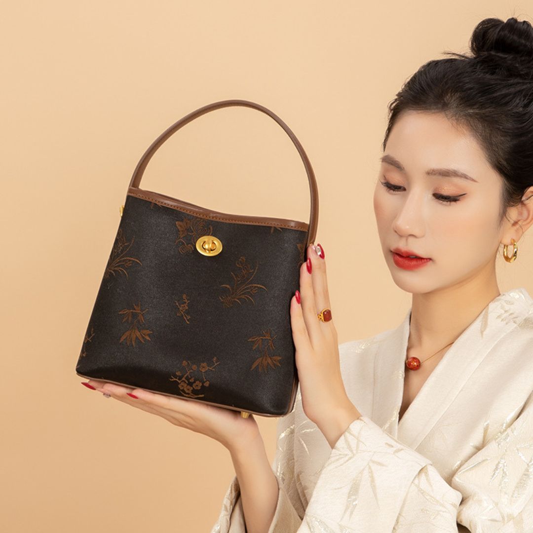 Velanci Jardin Élégance Silk Handbag