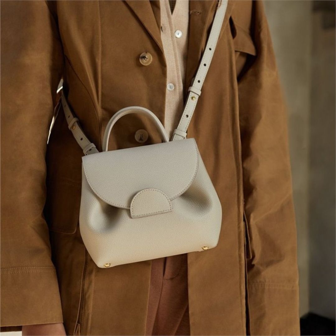 Velanci du Crépuscule Leather Handbag: Twilight Elegance