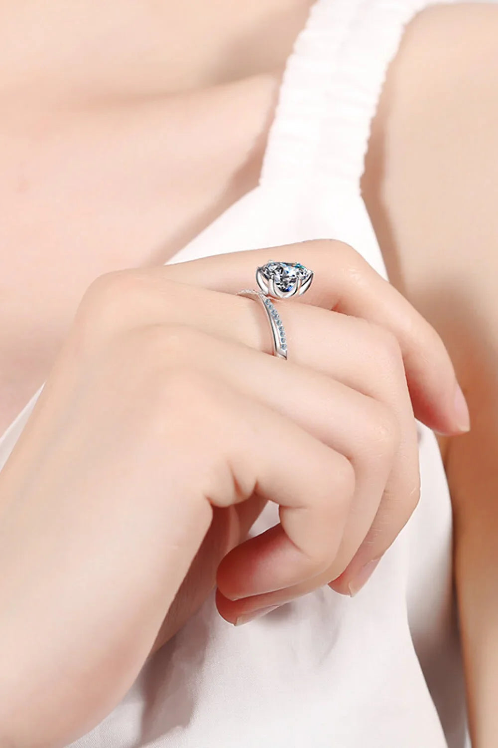 3 Carat Moissanite Ring Isabella - Six-Prong Solitaire Women's Ring Velanci