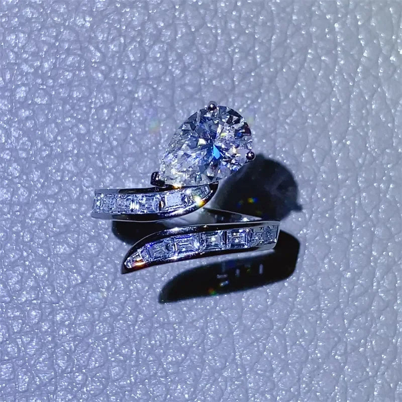 Ring Alessia - 3 Carat Moissanite Zircon Silver Bypass Women's Ring Velanci