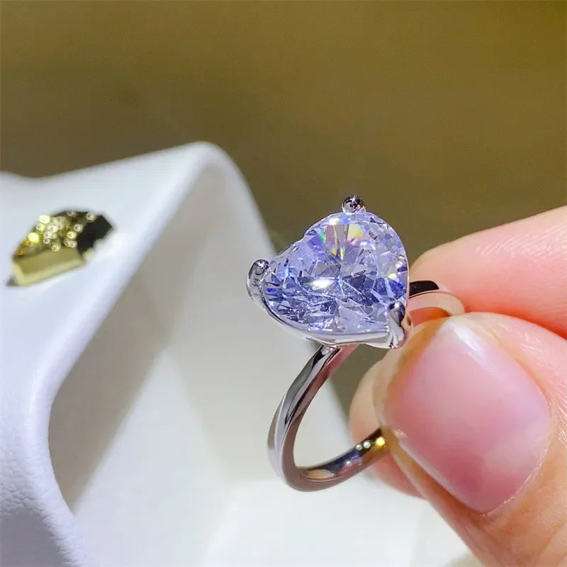Ring Valentina - 5 Carat Heart Moissanite Sterling Silver Women's Ring Velanci