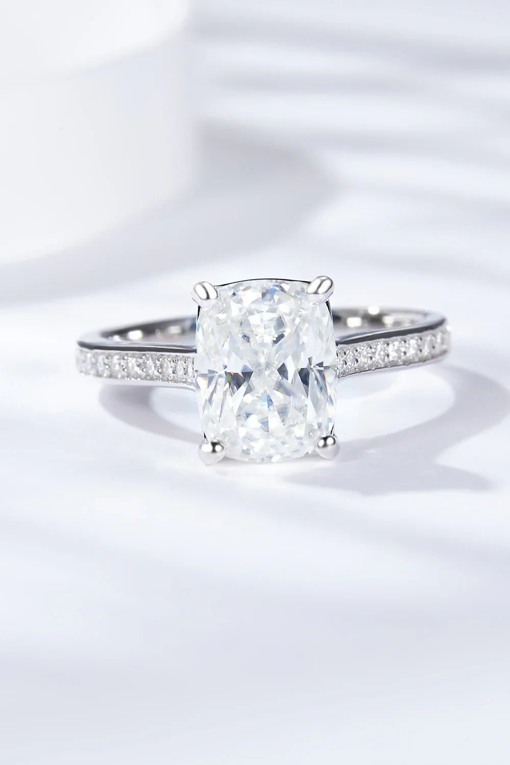 3 Carat Moissanite Ring Amara - Everyday Sparkle Shine Women's Ring Velanci