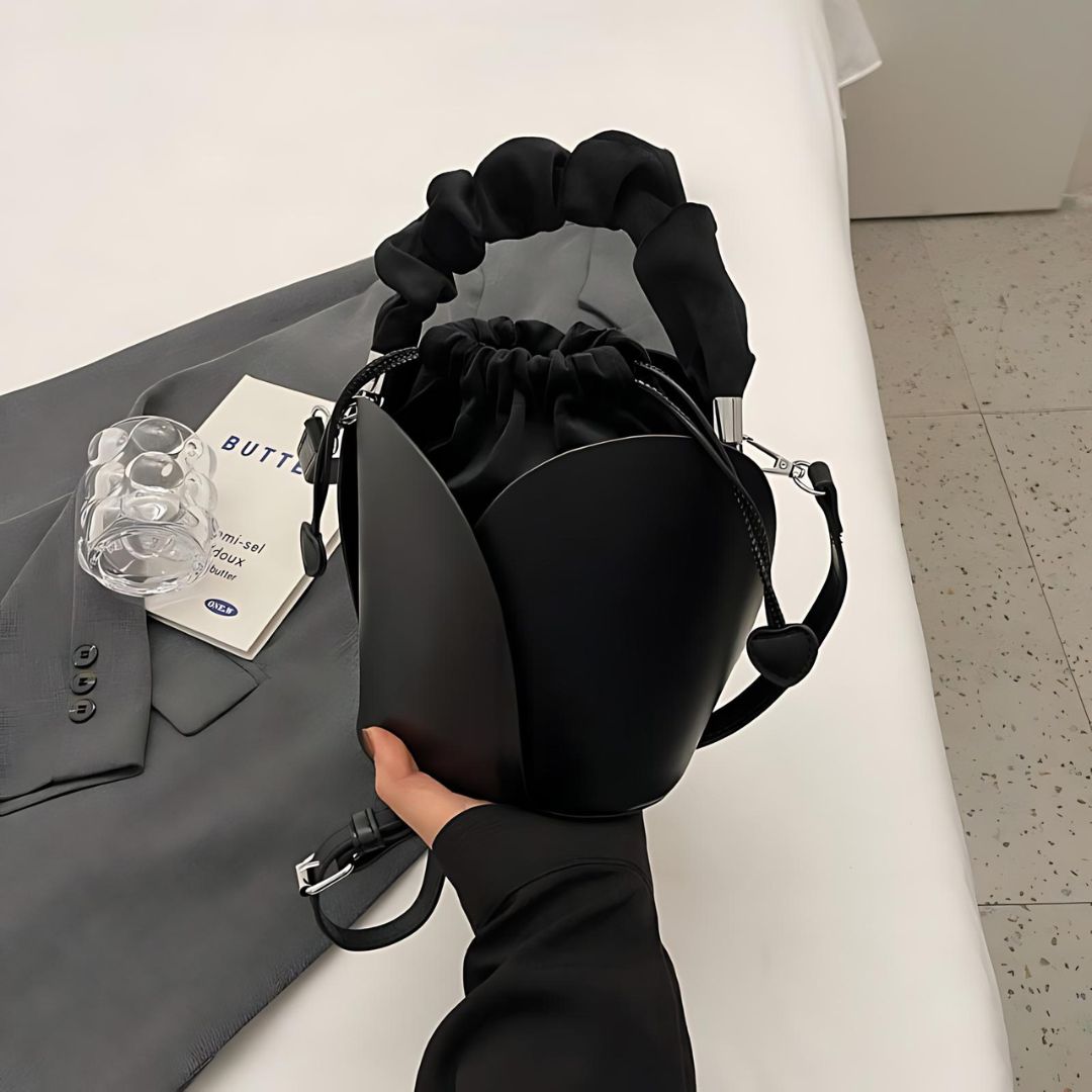 Tranquil Empress Leather Handbag