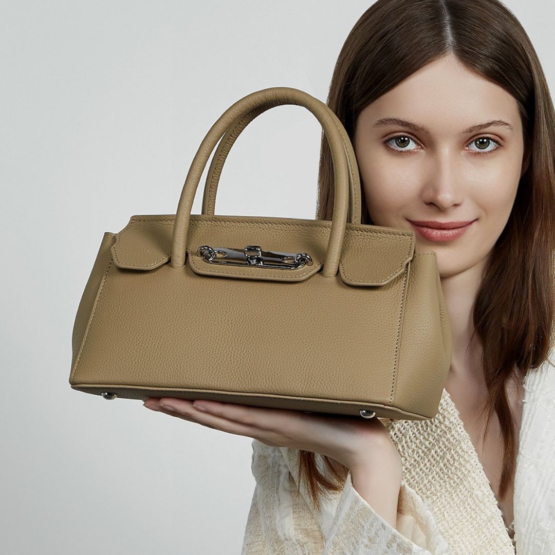 Velanci Regal Étoile Luxe Handbag